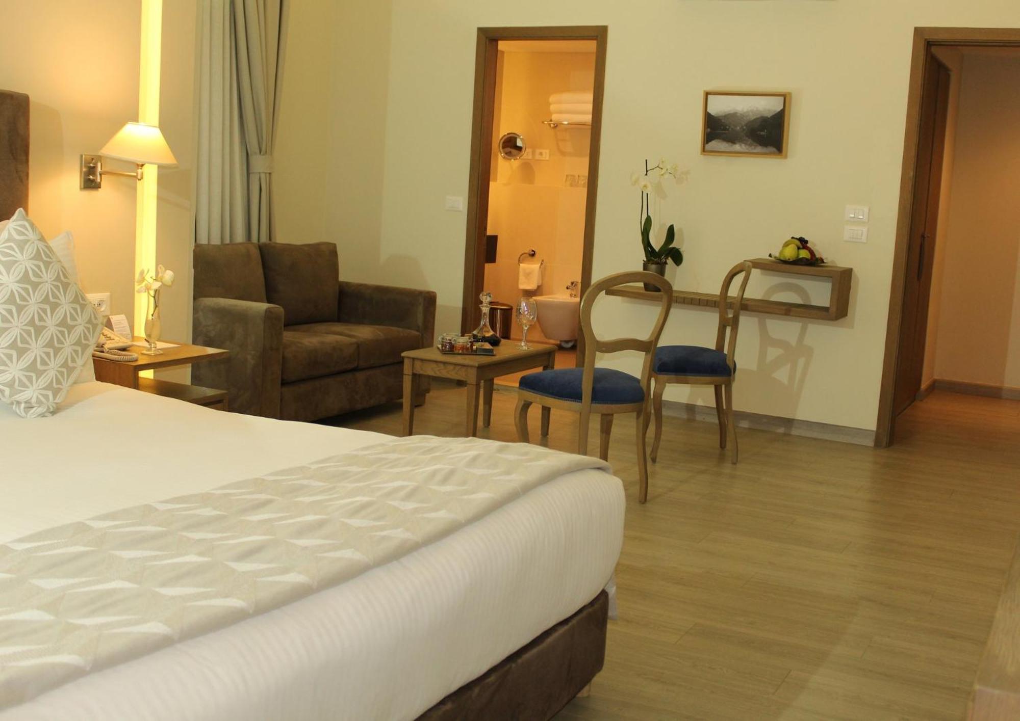 Intercontinental Mzaar Lebanon Mountain Resort & Spa By Ihg Mzaar Kfardebian Exterior photo
